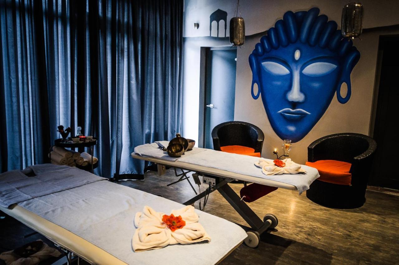 צינוביץ Hotel Asgard'S Meereswarte מראה חיצוני תמונה